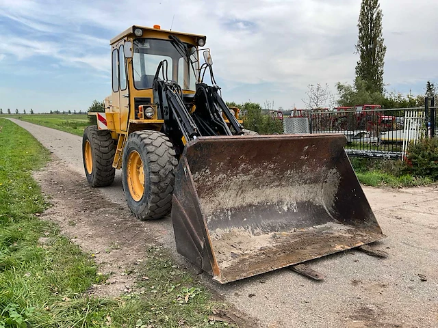 Volvo bm 4200 shovel - afbeelding 12 van  37