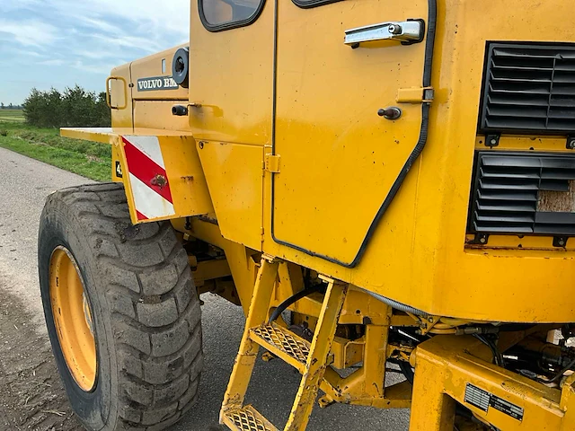 Volvo bm 4200 shovel - afbeelding 24 van  37