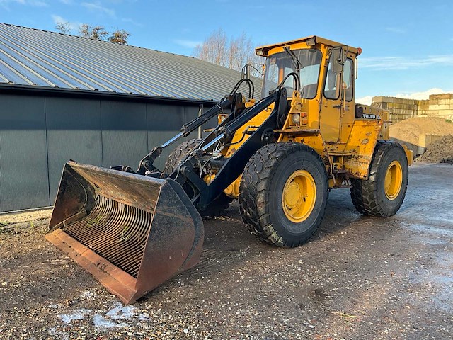 Volvo bm 4300b shovel - afbeelding 12 van  35
