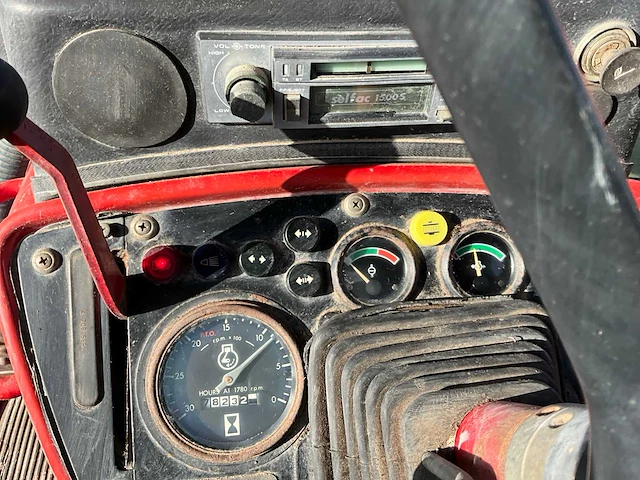 Volvo bm 700 turbo oldtimer tractor - afbeelding 10 van  37