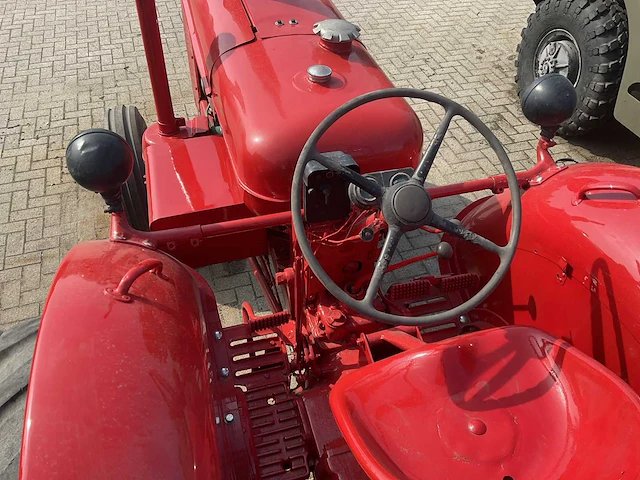 Volvo bm bolinder-munktell t 55-3 oldtimer tractor - afbeelding 2 van  21