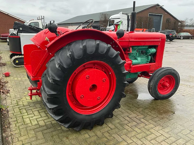 Volvo bm bolinder-munktell t 55-3 oldtimer tractor - afbeelding 16 van  21