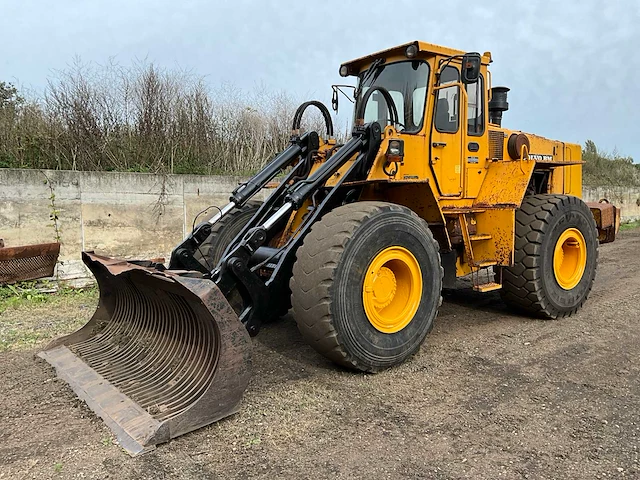 Volvo bm l120 shovel - afbeelding 1 van  38
