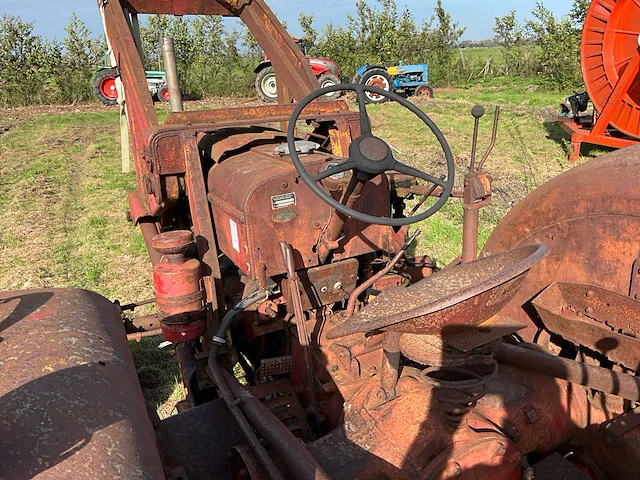 Volvo bm t35/36-3 oldtimer tractor - afbeelding 15 van  26