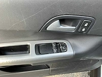 Volvo c 30 2.4 summum - personenauto - afbeelding 13 van  13