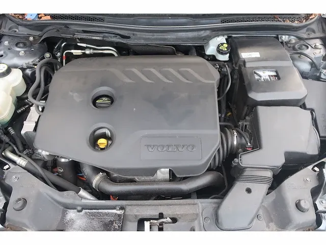 Volvo c30 1.6 d2 r-edition, 70-xjp-2 - afbeelding 8 van  17