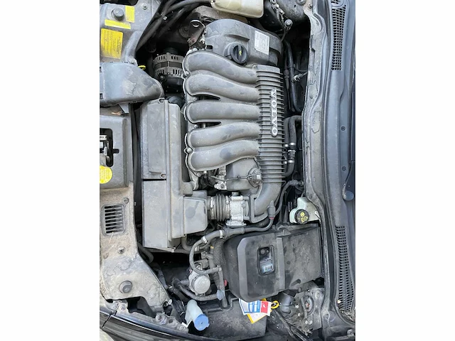 Volvo c70 cabriolet 2.4 l5 144pk 2006 youngtimer - afbeelding 36 van  42