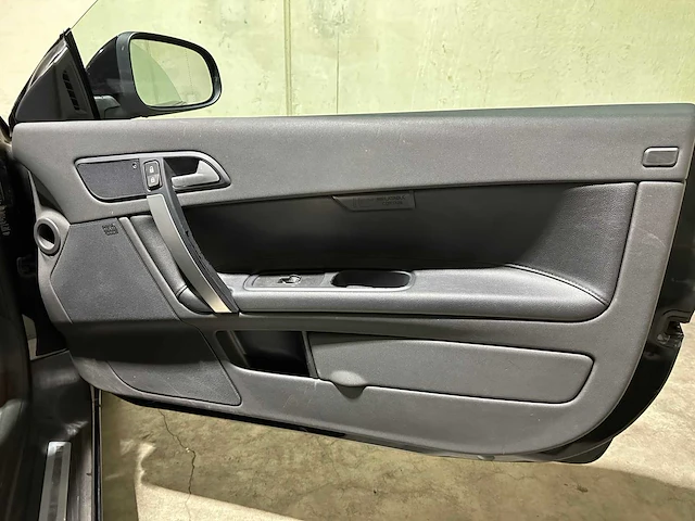 Volvo c70 convertible 2.0d summum 136pk 2010, jv-433-g - afbeelding 20 van  39