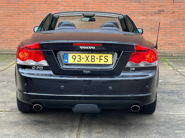 Volvo c70 convertible 2.4 d5 summum, automaat, 93-xb-fs - afbeelding 12 van  15