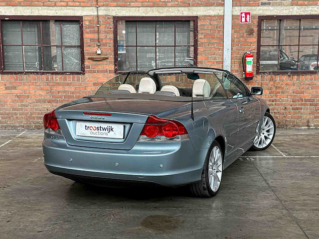 Volvo c70 convertible 2.4 summum 140pk 2006, hvr-58-h - afbeelding 3 van  37