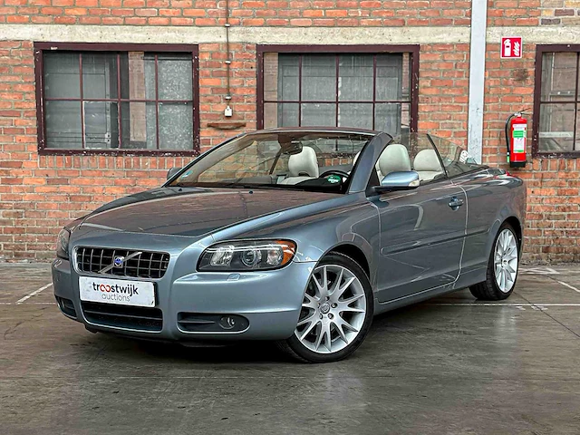 Volvo c70 convertible 2.4 summum 140pk 2006, hvr-58-h - afbeelding 1 van  37