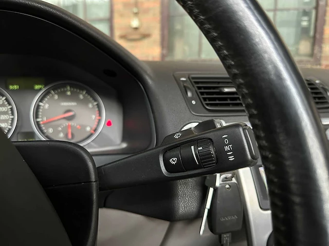 Volvo c70 convertible 2.4 summum 140pk 2006, hvr-58-h - afbeelding 16 van  37