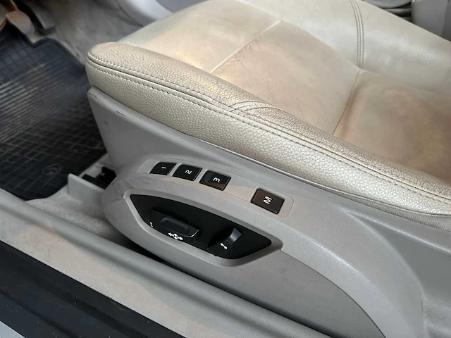 Volvo c70 convertible 2.4 summum 140pk 2006, hvr-58-h - afbeelding 21 van  37