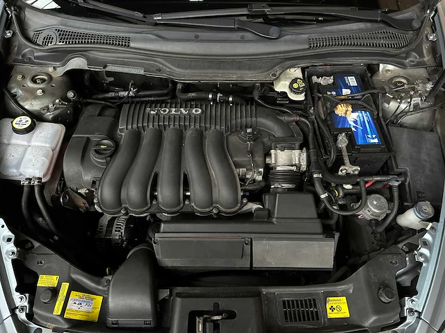 Volvo c70 convertible 2.4 summum 140pk 2006, hvr-58-h - afbeelding 30 van  37