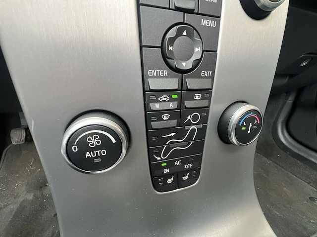 Volvo c70 convertible 2.5 t5 summum 2007 | 85-tr-tx - afbeelding 17 van  30