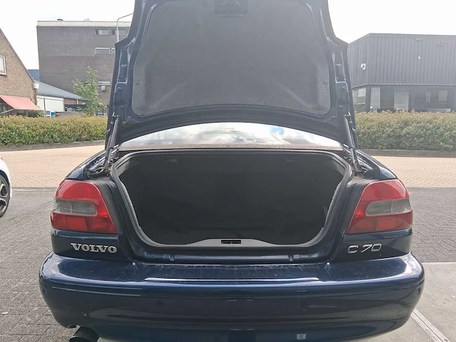Volvo c70 coupé 2.3 t-5 comfort-line 1998 | tv-bl-86 - afbeelding 19 van  33
