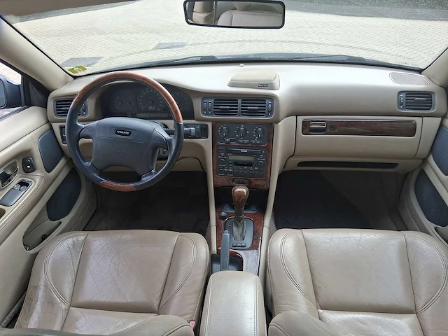 Volvo c70 coupé 2.3 t-5 comfort-line 1998 | tv-bl-86 - afbeelding 21 van  33