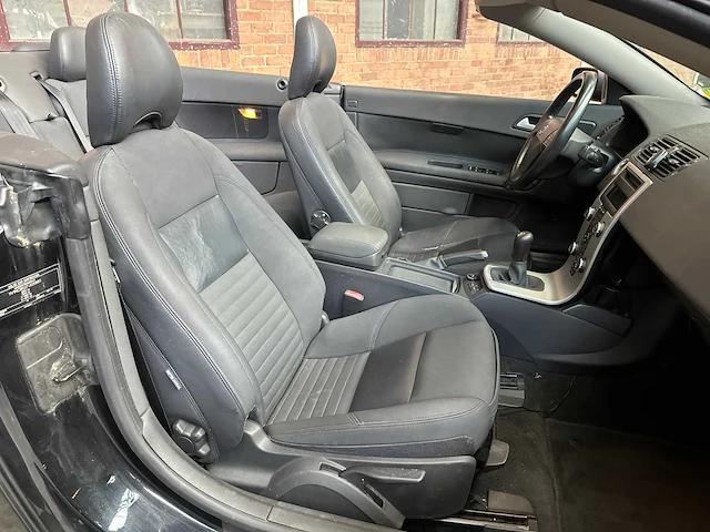 Volvo c70 generation 2 2.4 170pk 2007 cabriolet youngtimer - afbeelding 37 van  40