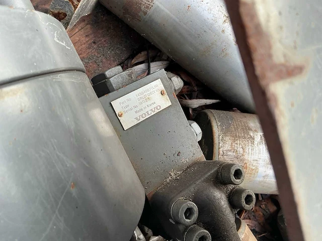 Volvo cilinder graafmachine (4x) - afbeelding 4 van  14