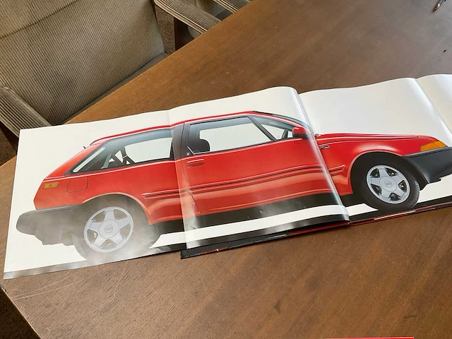 Volvo documentatie en decoratie - afbeelding 17 van  25