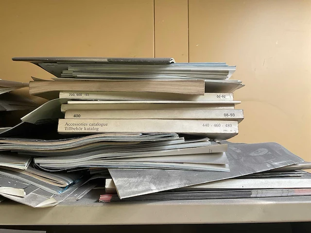 Volvo documentatie en decoratie - afbeelding 24 van  25