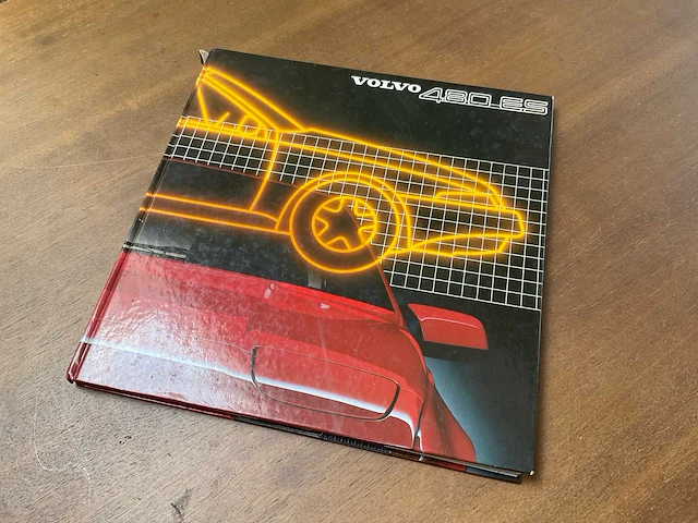 Volvo documentatie en decoratie - afbeelding 3 van  25