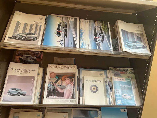 Volvo documentatie en decoratie - afbeelding 7 van  25