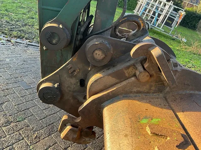 Volvo ec240clr rupsgraafmachine - afbeelding 11 van  47