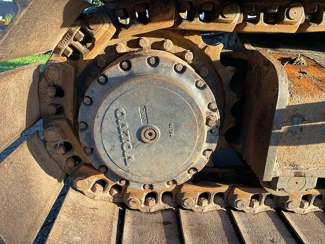 Volvo ec240clr rupsgraafmachine - afbeelding 19 van  47