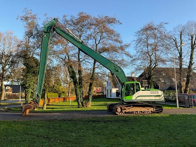 Volvo ec240clr rupsgraafmachine - afbeelding 1 van  47