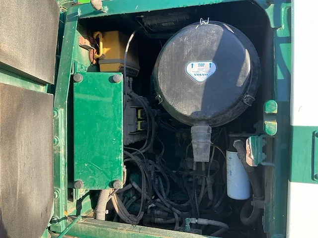 Volvo ec240clr rupsgraafmachine - afbeelding 31 van  47