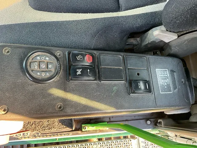 Volvo ec240clr rupsgraafmachine - afbeelding 40 van  47