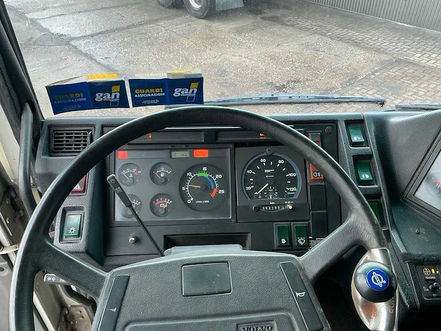 Volvo f12 intercooler truck 1990 - afbeelding 21 van  39