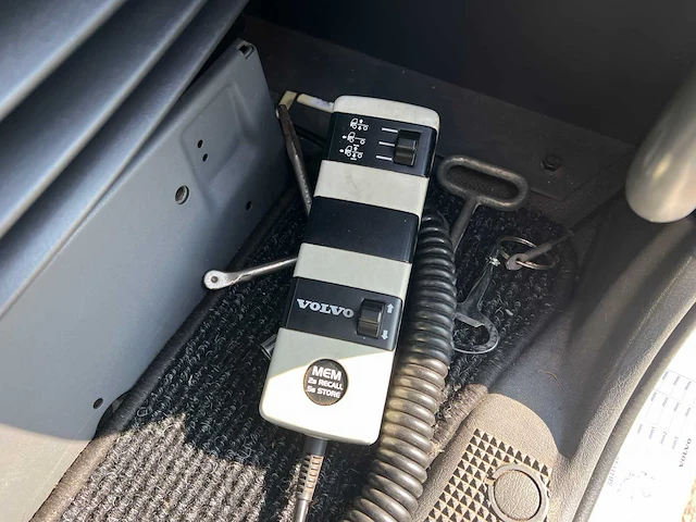 Volvo fh12 4x2r -race truck- fal7.1 rad-a4/l90 528pk 2004, bp-rh-56 - afbeelding 43 van  87