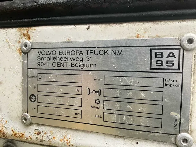 Volvo fl6 camper met werkplaats - afbeelding 36 van  43