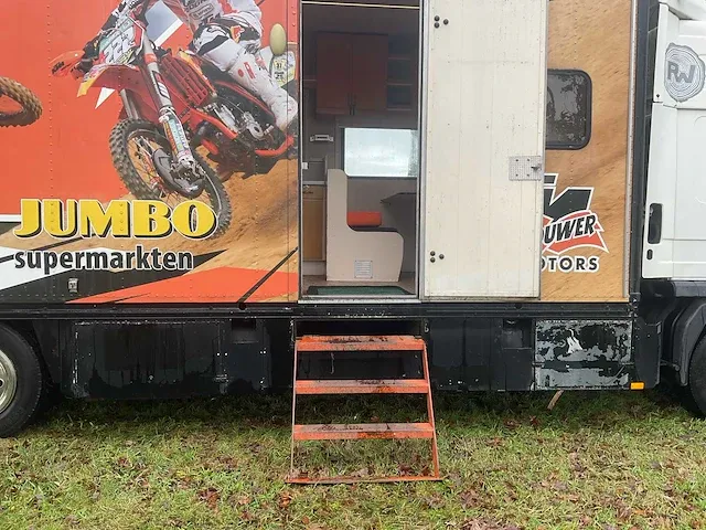 Volvo fl6 camper met werkplaats - afbeelding 40 van  43
