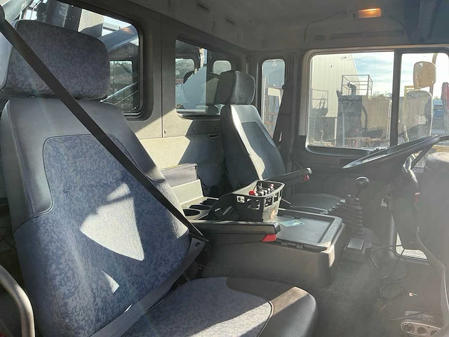 Volvo fl612 vrachtwagen - afbeelding 29 van  53