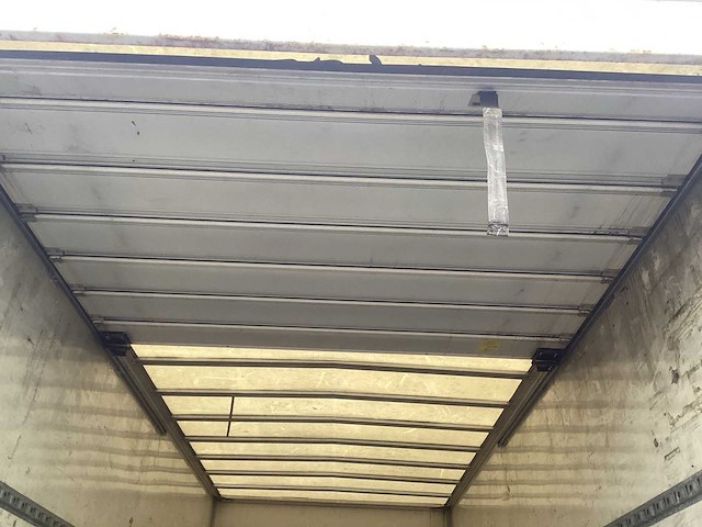 Volvo fm 7 vrachtwagen - afbeelding 13 van  15