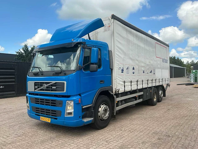 Volvo fm9 6x2r fal8.0 radt-a8 med vrachtwagen - afbeelding 1 van  50