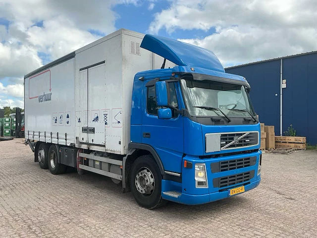 Volvo fm9 6x2r fal8.0 radt-a8 med vrachtwagen - afbeelding 12 van  50