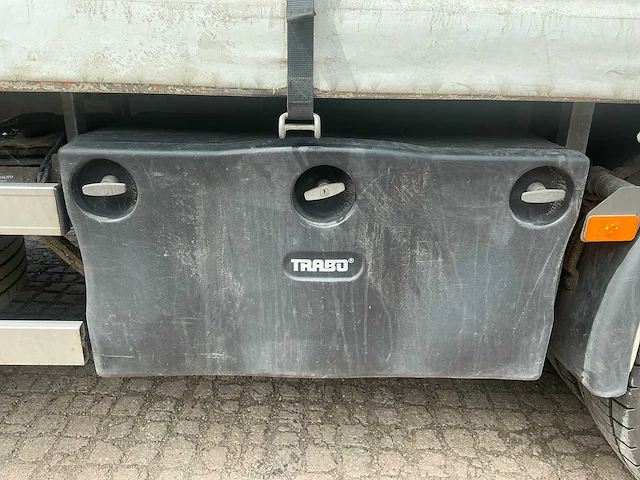Volvo fm9 6x2r fal8.0 radt-a8 med vrachtwagen - afbeelding 41 van  50
