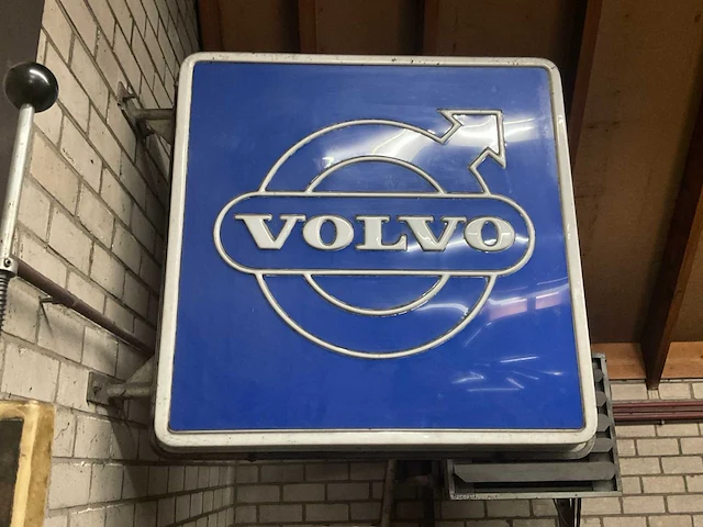 Volvo gevelbord 100x96 cm - afbeelding 1 van  4