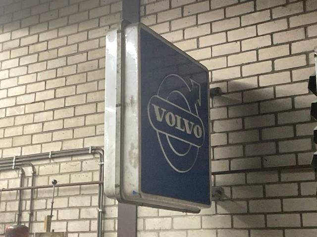 Volvo gevelbord 100x96 cm - afbeelding 2 van  4