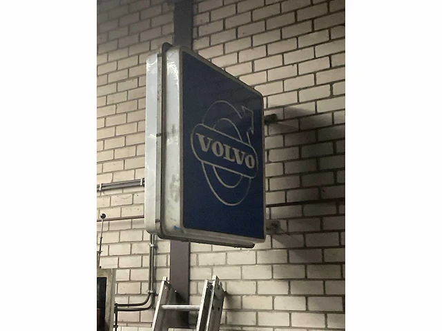 Volvo gevelbord 100x96 cm - afbeelding 3 van  4