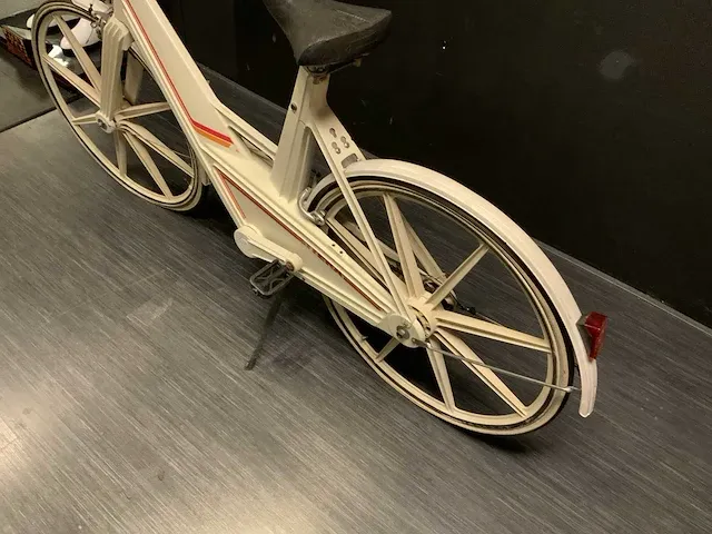 Volvo itera classic kunststof fiets - afbeelding 8 van  14