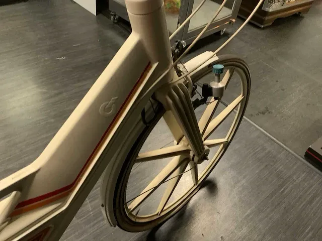 Volvo itera classic kunststof fiets - afbeelding 12 van  14
