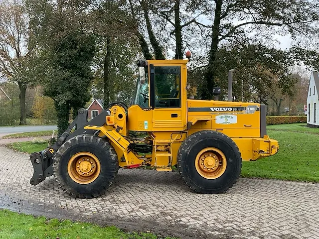 Volvo l70 shovel - afbeelding 2 van  37