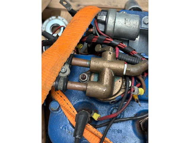 Volvo penta benzinemotor - afbeelding 3 van  16