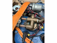 Volvo penta benzinemotor - afbeelding 3 van  16