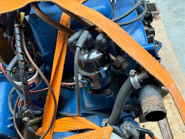 Volvo penta benzinemotor - afbeelding 11 van  16